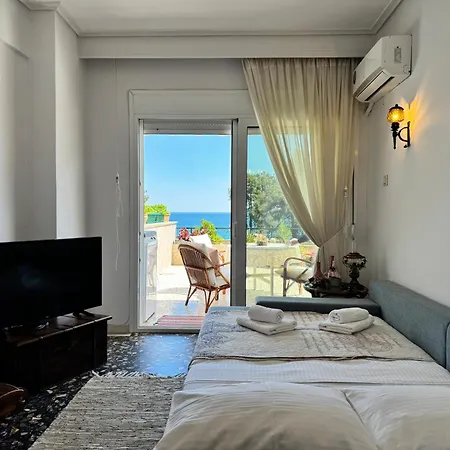 Naftilos Seafront * Glykadi